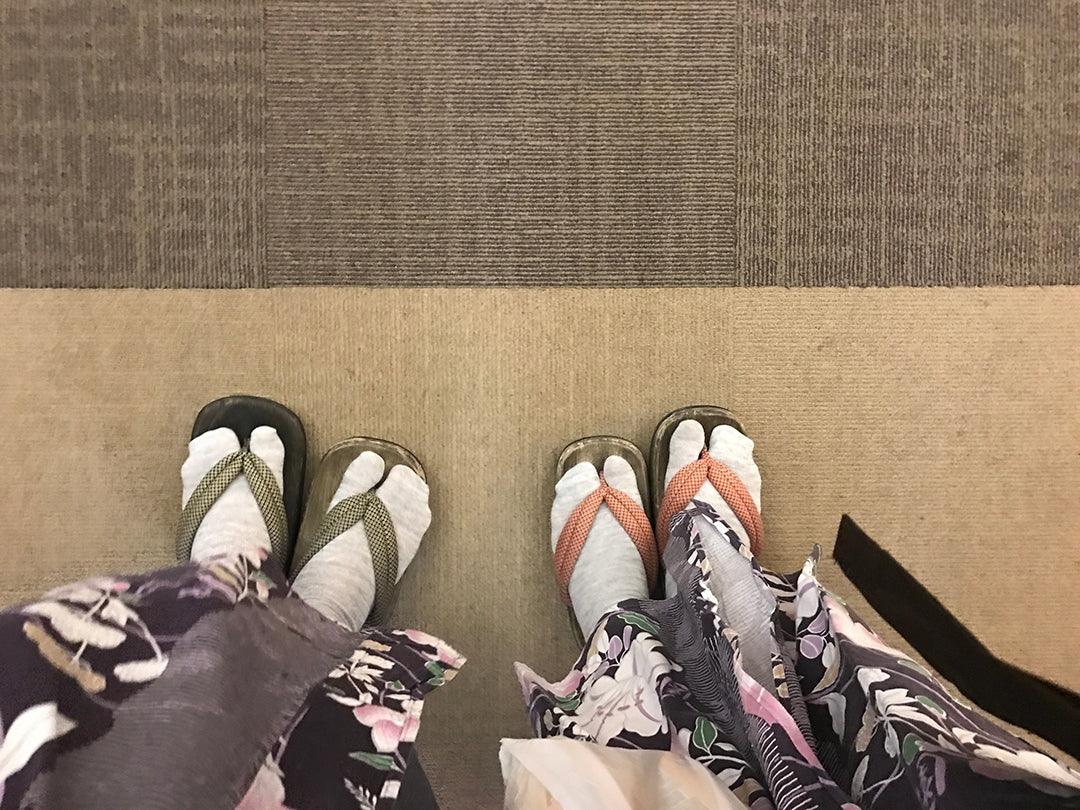 How do Socks and Sock Fashion Differ across Cultures? - Corgi Socks