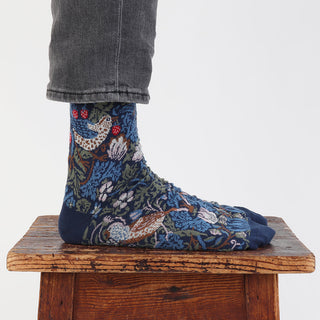 Men's William Morris Strawberry Thief 1883 Cotton Socks - Corgi Socks