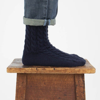 Men's Handmade 'Prince of Wales Cable' Cashmere Socks
